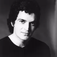 Wild Horses by Gino Vannelli - XtraFM Costa Blanca Radio