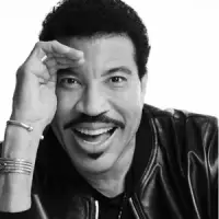 Running With The Night by Lionel Richie - XtraFM Costa Blanca Radio