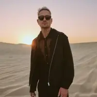 Young Right Now by Robin Schulz - XtraFM Costa Blanca Radio