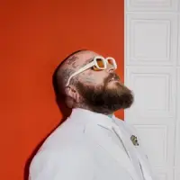 Lose Control by Teddy Swims - XtraFM Costa Blanca Radio