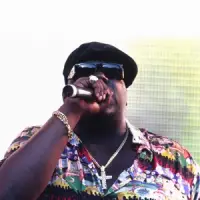 Mo Money Mo Problems by The Notorious B.i.g. - XtraFM Costa Blanca Radio