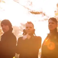 Dancing In The Moonlight by Toploader - XtraFM Costa Blanca Radio